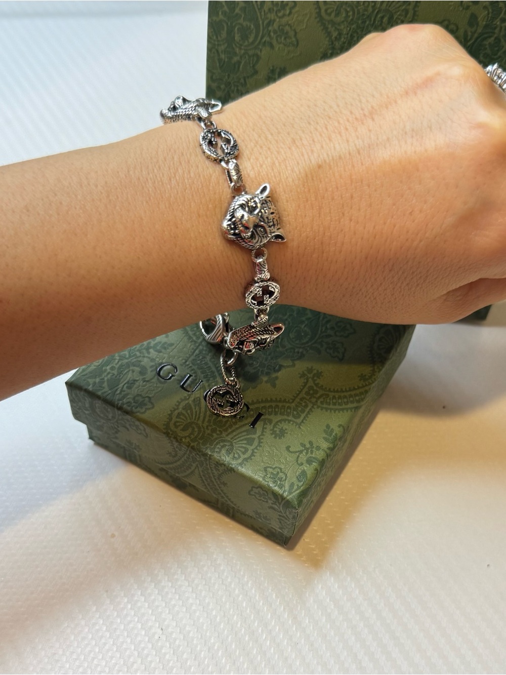 Gucci Silver-Tone Animal Head Charm Bracelet